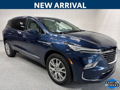 Used 2023 Buick Enclave Essence w/ Experience Buick Package AWD/4WD image 1