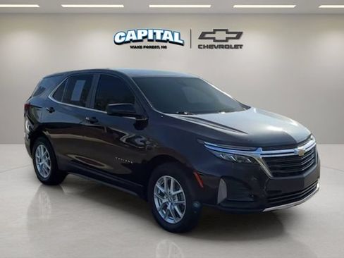 Used 2023 Chevrolet Equinox LT FWD image 7