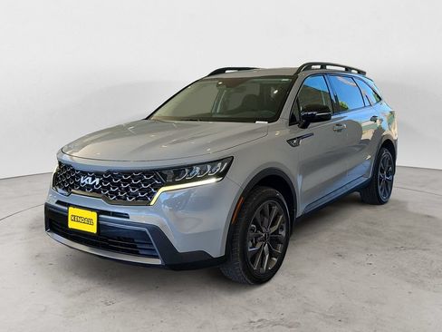 Used 2023 Kia Sorento AWD image 1