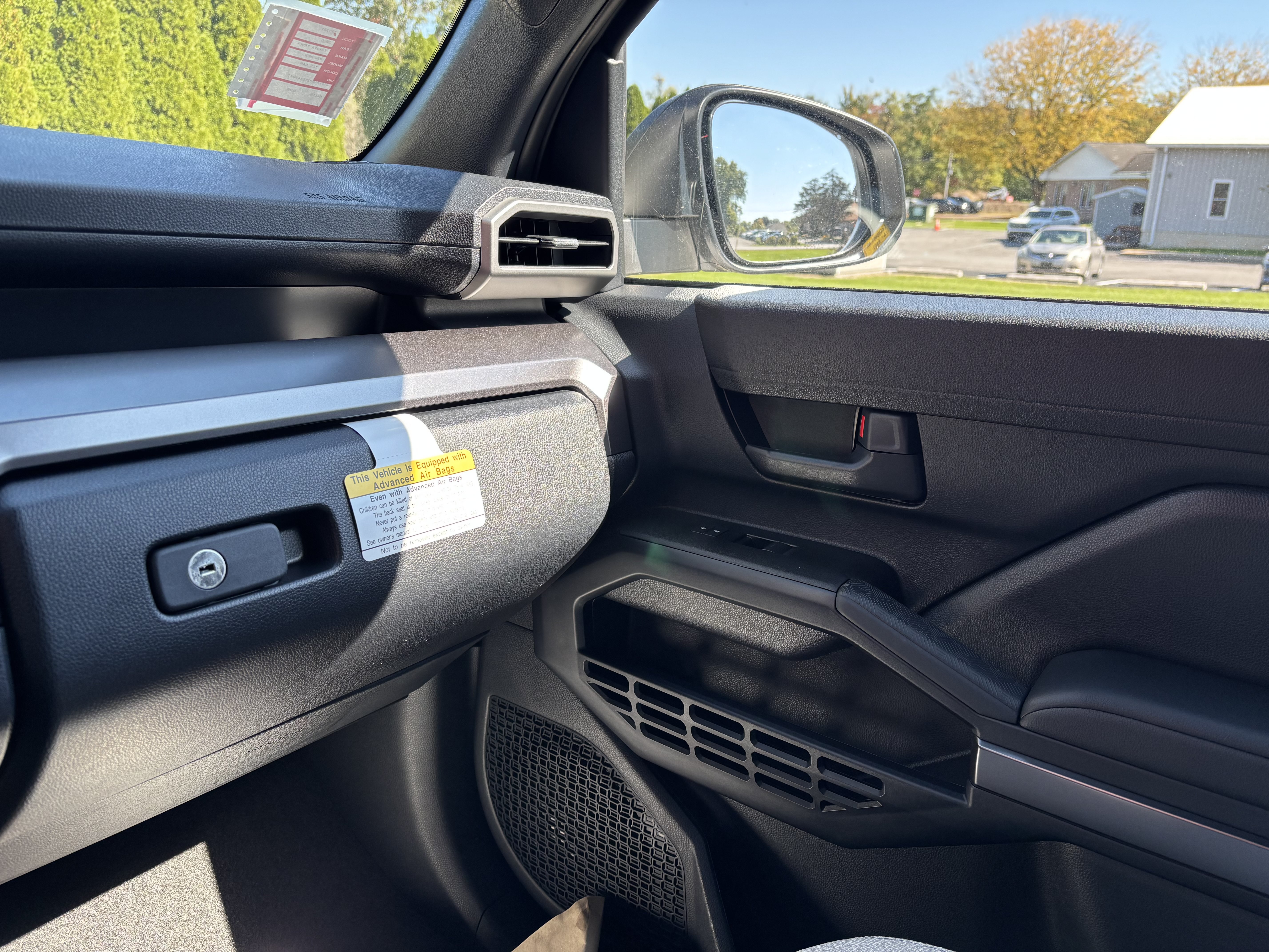 Used 2026 Toyota 4Runner SR5 AWD/4WD image 23