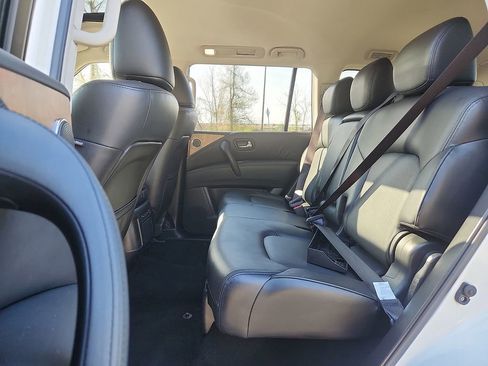 Certified 2024 Nissan Armada SL AWD/4WD image 11