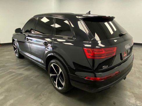 Used 2019 Audi Q7 3.0T Prestige w/ Prestige Package image 4