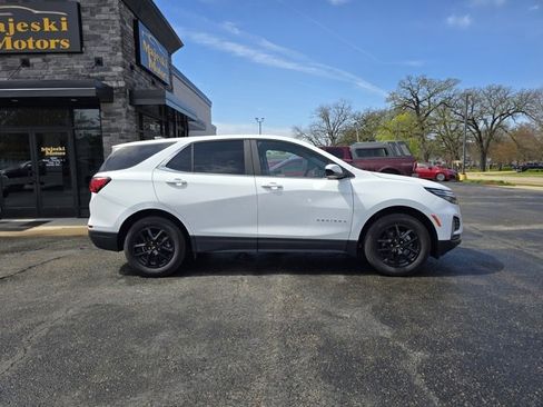 Used 2023 Chevrolet Equinox LT image 8