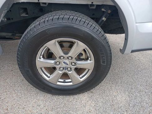 Used 2018 Ford F150 Lariat image 21