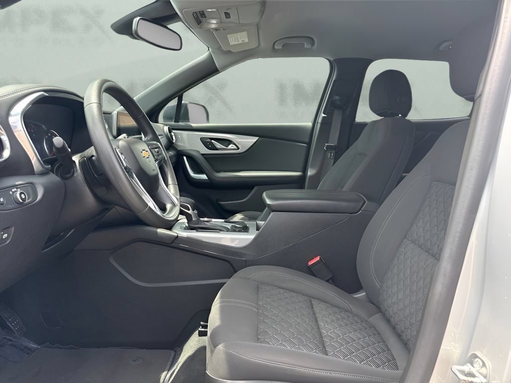 Used 2022 Chevrolet Blazer LT FWD image 18