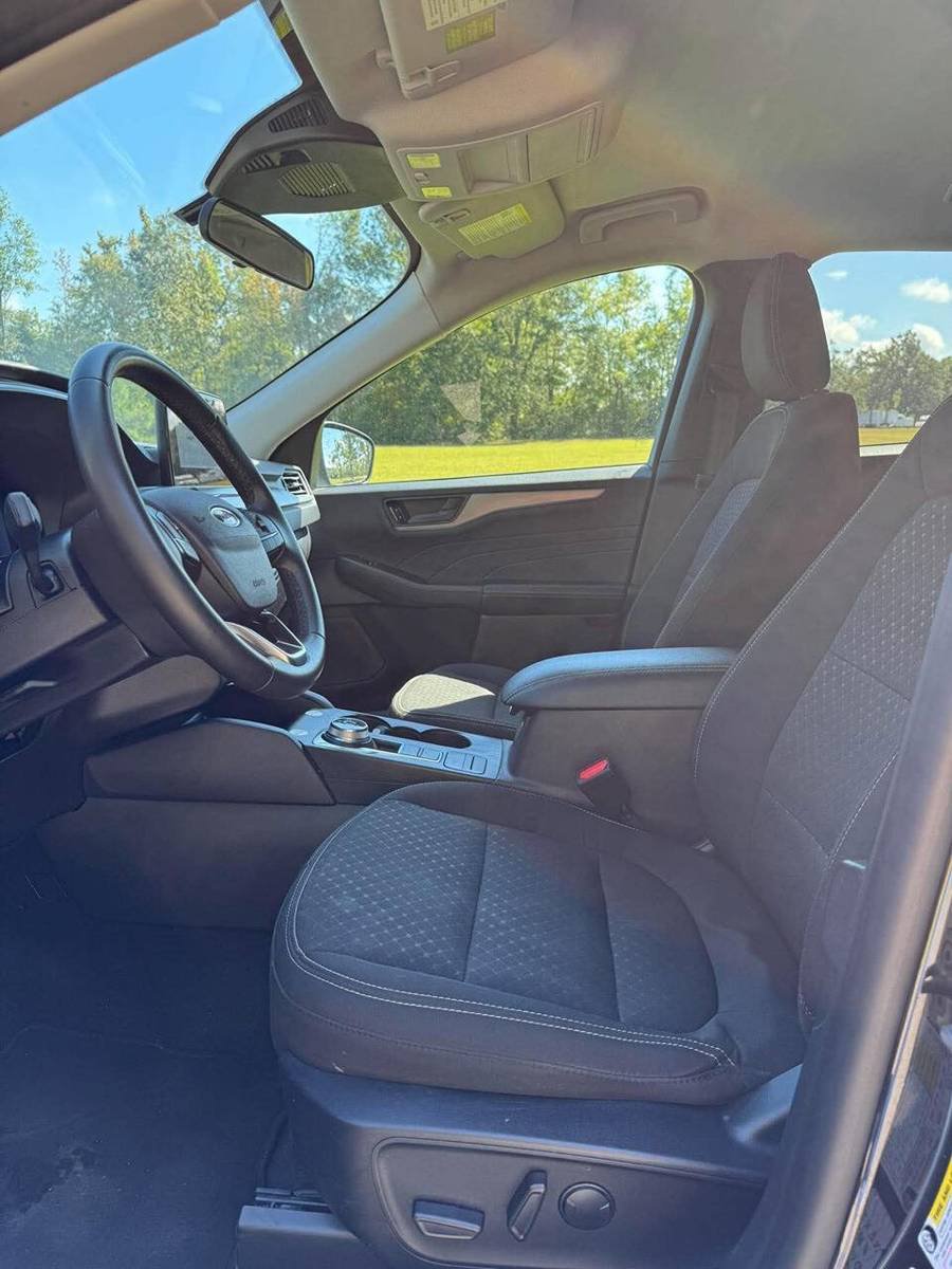 Used 2024 Ford Escape Active FWD image 10