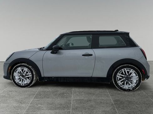 Used 2025 MINI Cooper S image 2