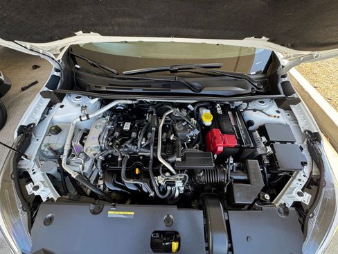 Used 2025 Nissan Sentra S FWD image 30