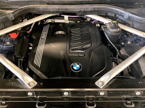 Used 2021 BMW X5 sDrive40i w/ Premium Package 2 image 29