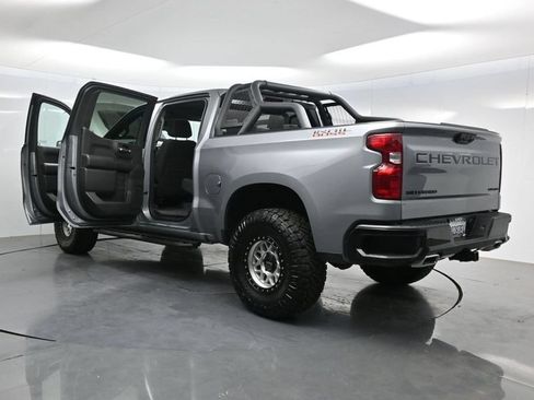 Used 2025 Chevrolet Silverado 1500 Custom Trail Boss w/ LPO, Dark Essentials Package AWD/4WD image 42