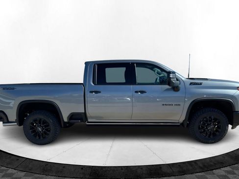 New 2026 Chevrolet Silverado 3500 LTZ image 7