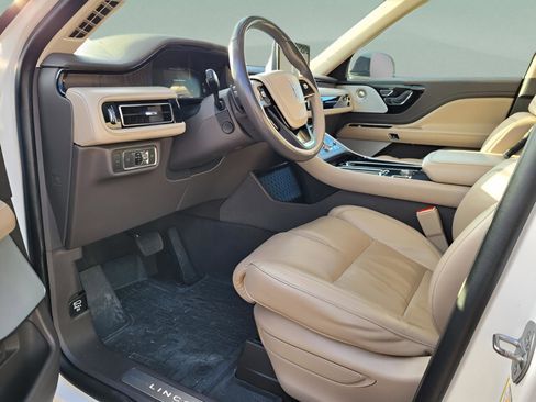 Used 2022 Lincoln Aviator Reserve w/ Equipment Group 201A image 22