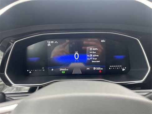 Used 2024 Volkswagen Jetta SE image 33