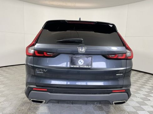 Used 2023 Honda CR-V Sport Touring image 6