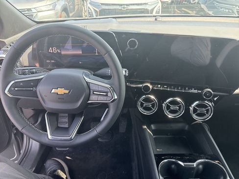 New 2025 Chevrolet Blazer EV LT image 10