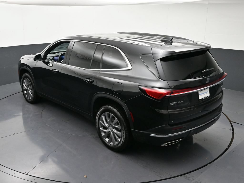 Used 2026 Buick Enclave Preferred w/ Power Package AWD/4WD image 18