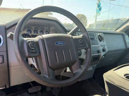 Used 2016 Ford F350 XLT w/ XLT Value Package image 14