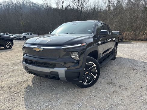 New 2026 Chevrolet Silverado EV LT w/ Premium Package image 5
