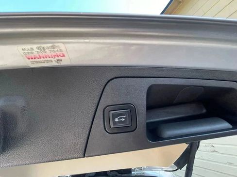 Used 2018 Buick Envision Premium w/ LPO, Active Package image 24