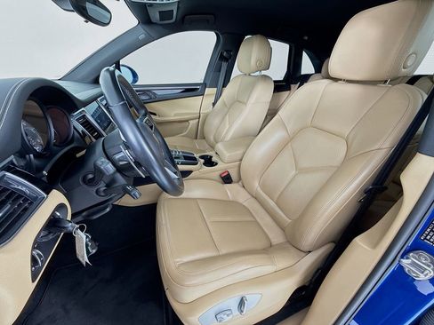 Certified 2018 Porsche Macan S AWD/4WD image 5