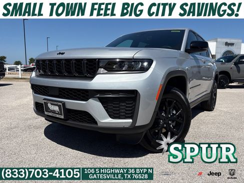 New 2026 Jeep Grand Cherokee Altitude RWD image 1