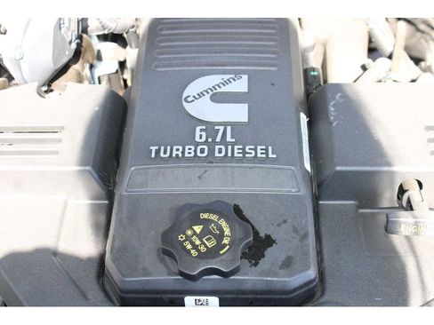 New 2024 RAM 2500 Tradesman w/ Chrome Appearance Group image 25