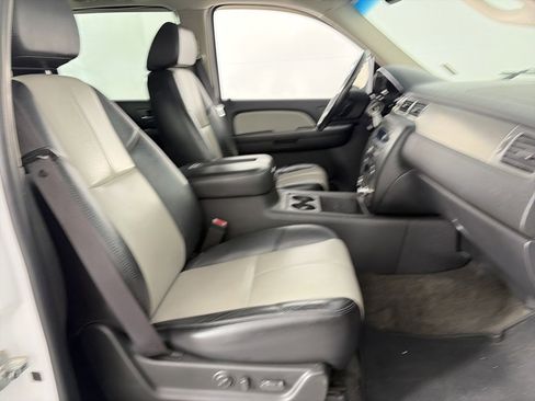 Used 2007 Chevrolet Avalanche LT w/ LT Preferred Equipment Group image 28