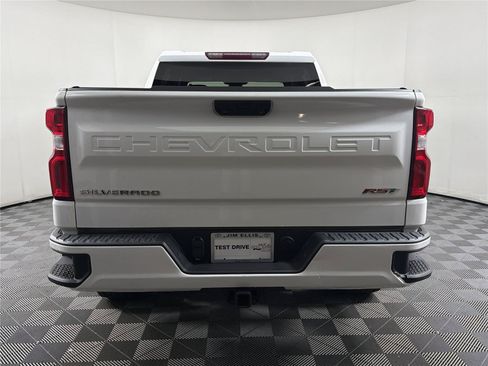 Used 2022 Chevrolet Silverado 1500 RST AWD/4WD image 5