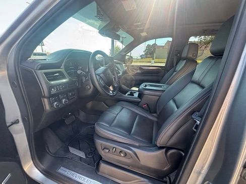 Used 2024 Chevrolet Tahoe RST w/ Luxury Package AWD/4WD image 11