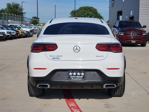 Used 2023 Mercedes-Benz GLC 300 4MATIC Coupe image 7