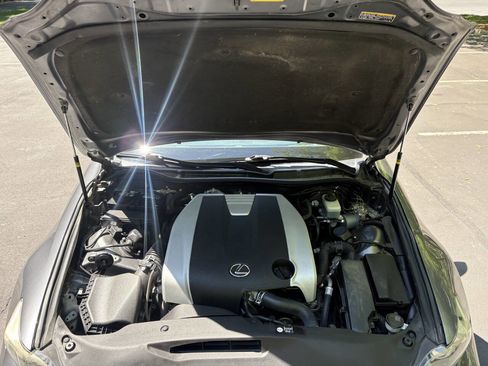 Used 2014 Lexus IS 350 w/ F Sport Package RWD image 10