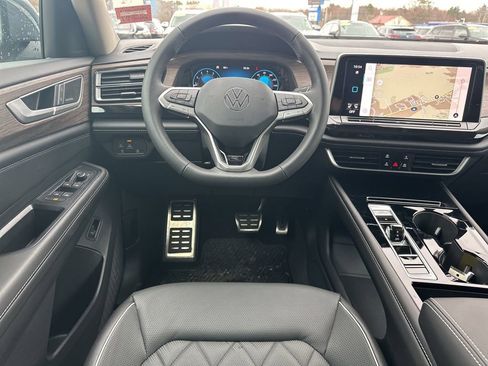 New 2026 Volkswagen Atlas SEL Premium R-Line AWD/4WD image 13