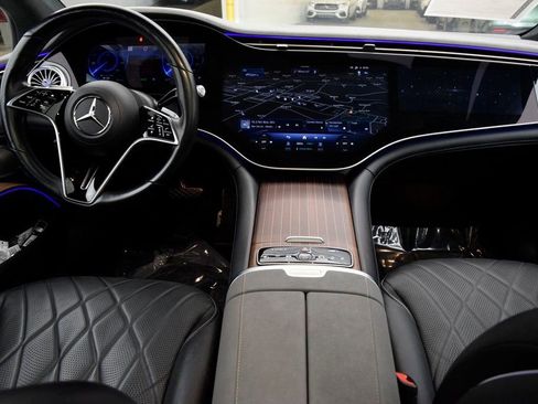 Certified 2023 Mercedes-Benz EQS 580 4MATIC Sedan image 19