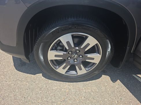 Used 2017 Honda Ridgeline RTL-T image 26