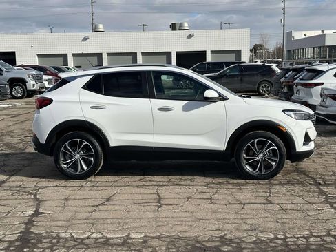 Used 2023 Buick Encore GX Select w/ Safety Package II image 2