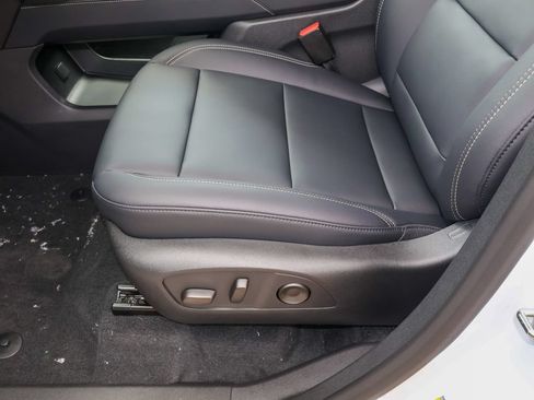 New 2027 GMC Acadia Elevation w/ Black Edition FWD image 8