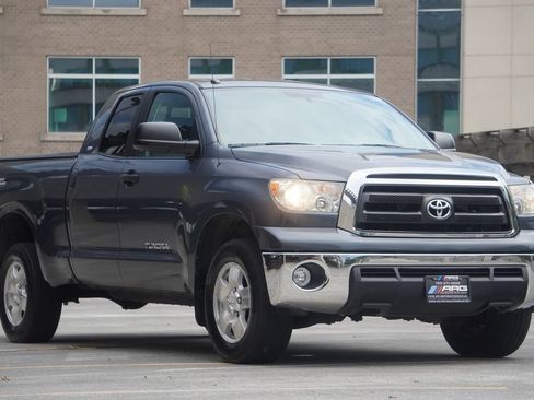 Used 2010 Toyota Tundra 4x4 Double Cab image 29