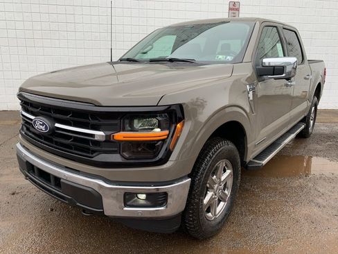 New 2025 Ford F150 XLT w/ Equipment Group 302A MID image 3