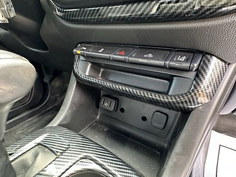 Used 2021 Chevrolet Colorado LT w/ Fleet Safety Package image 14