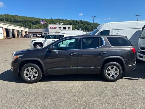 Used 2018 GMC Acadia SLE AWD/4WD image 4