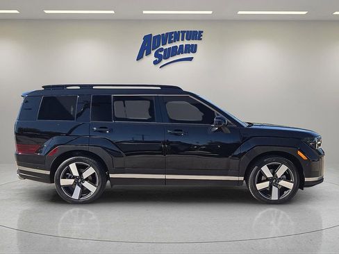 Used 2024 Hyundai Santa Fe Limited FWD image 7