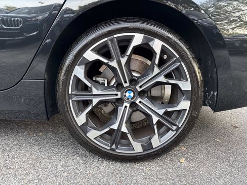 Certified 2025 BMW 330i xDrive Sedan w/ Convenience Package image 11