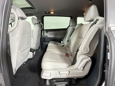 Used 2023 Honda Odyssey EX-L image 15
