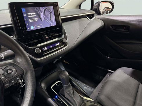 Used 2023 Toyota Corolla LE w/ Carpet Mat Package (TMS) FWD image 50