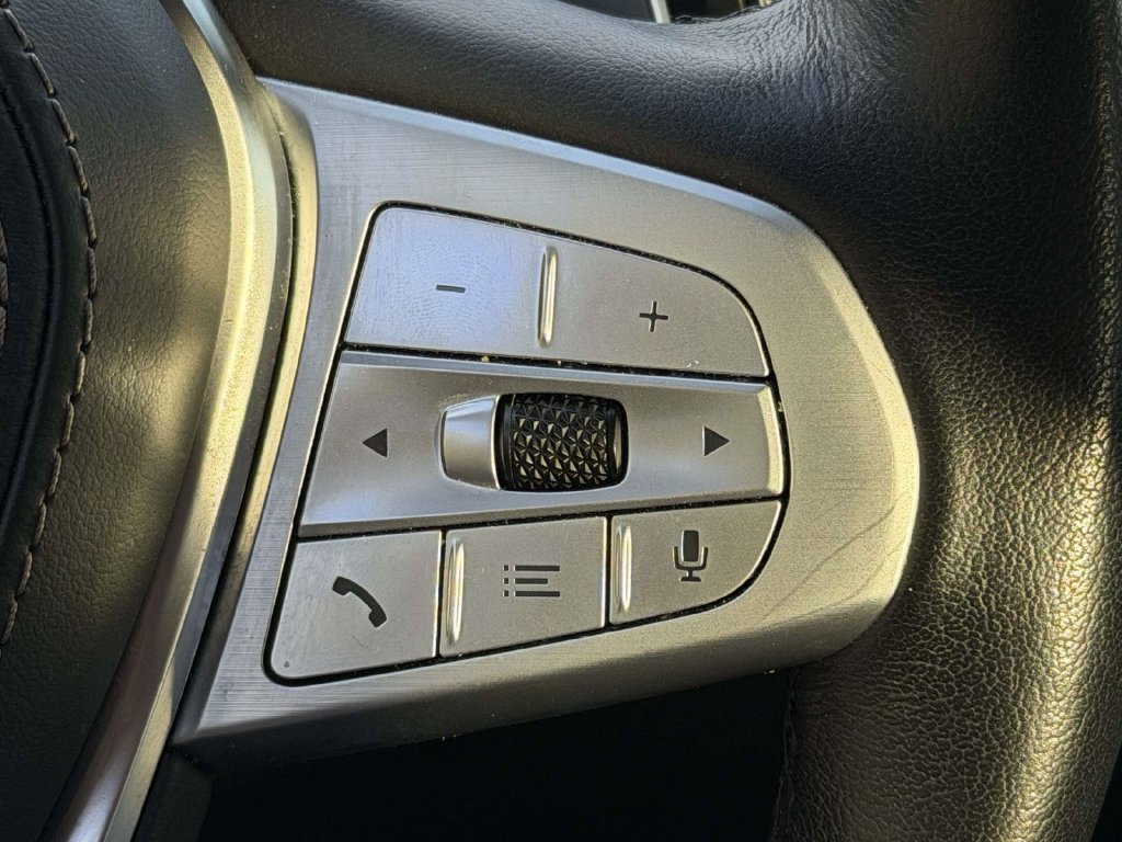 Used 2025 BMW X7 xDrive40i AWD/4WD image 23