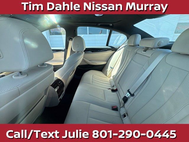 Used 2023 BMW 530e xDrive w/ Convenience Package AWD/4WD image 22