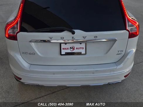 Used 2015 Volvo XC60 T5 Platinum image 38
