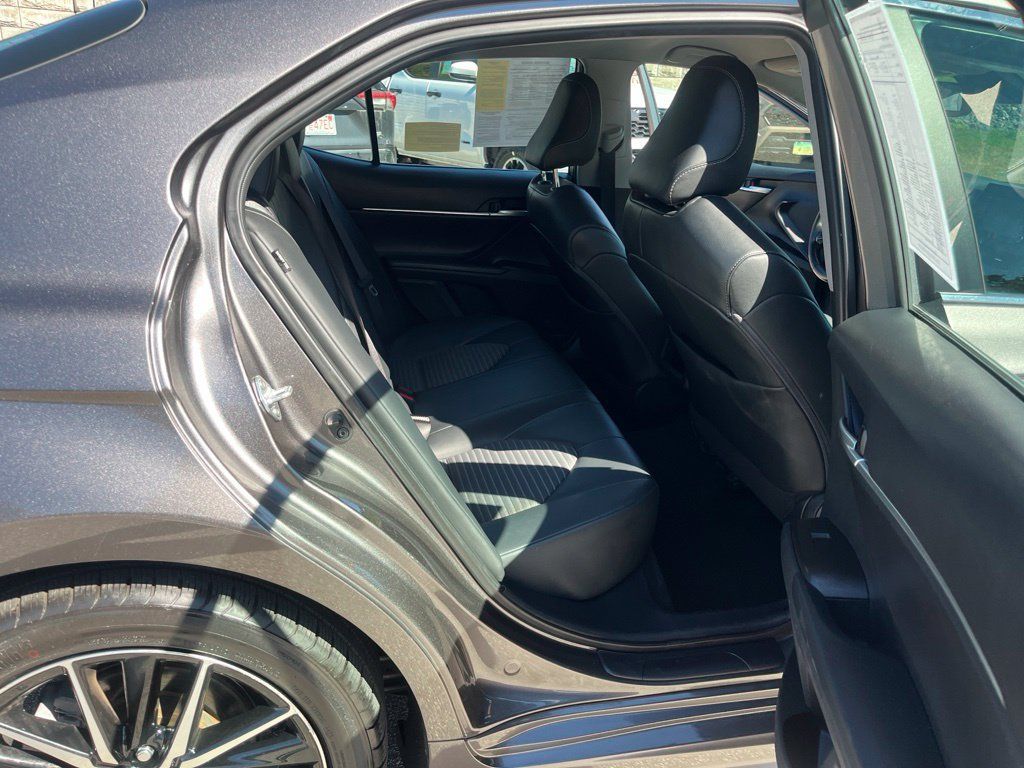Used 2024 Toyota Camry SE w/ Convenience Package FWD image 15