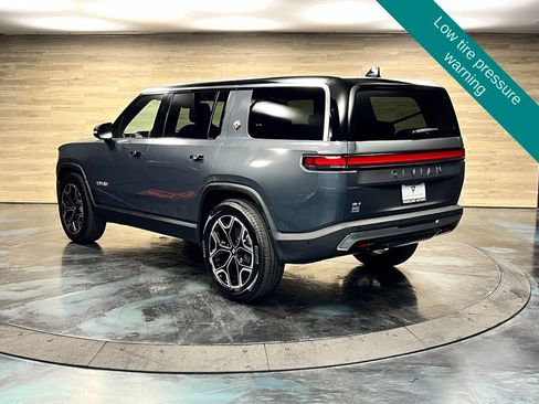 Used 2023 Rivian R1S Adventure AWD/4WD image 13