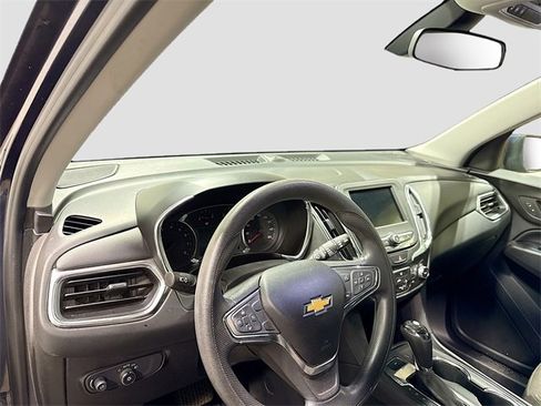 Used 2019 Chevrolet Equinox LT image 10